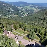 De L'étang Du Devin Hotel