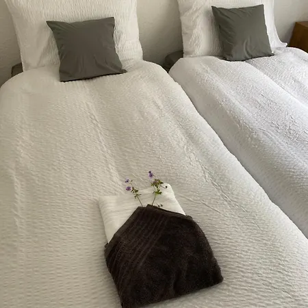 Отель De L'etang Du Devin Лапутруа