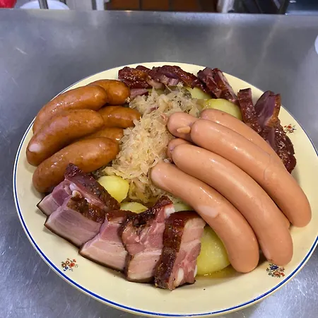 De L'etang Du Devin Лапутруа