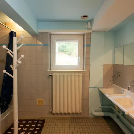 De L'etang Du Devin Лапутруа