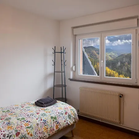 Отель De L'etang Du Devin